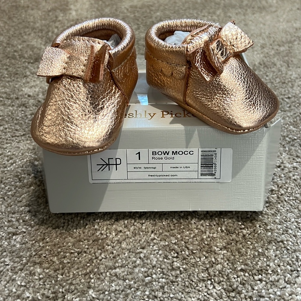 Freshly Picked Rose Gold Moccasins NEW